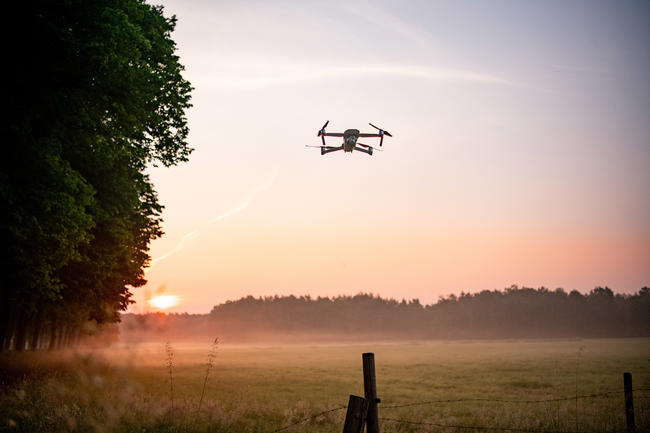 Drohnenförderung in Höhe von zwei Millionen Euro. BMEL unterstützt weiterhin Drohnen mit Wärmebildtechnik zur Kitzrettung.