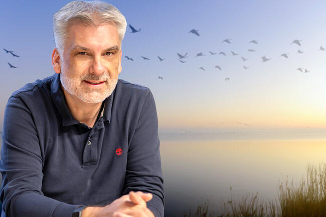 Professor Martin Beer vom Friedrich-Loeffler-Institut ist Fachtierarzt für Virologie und Mikrobiologie.