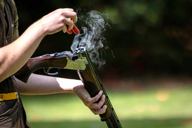 Nach einer Übergangsfrist von 7 Jahren sollen Bleischrote bei der Jagd verboten sein.