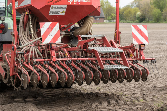 Artenschutz muss sich für den Landwirt lohnen: etwa mittels produktionsintegrierter Maßnahmen