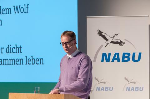 DJV-Geschäftsführer Andreas Leppmann auf der NABU-Wolfskonferenz (Quelle: Bricke/DJV)