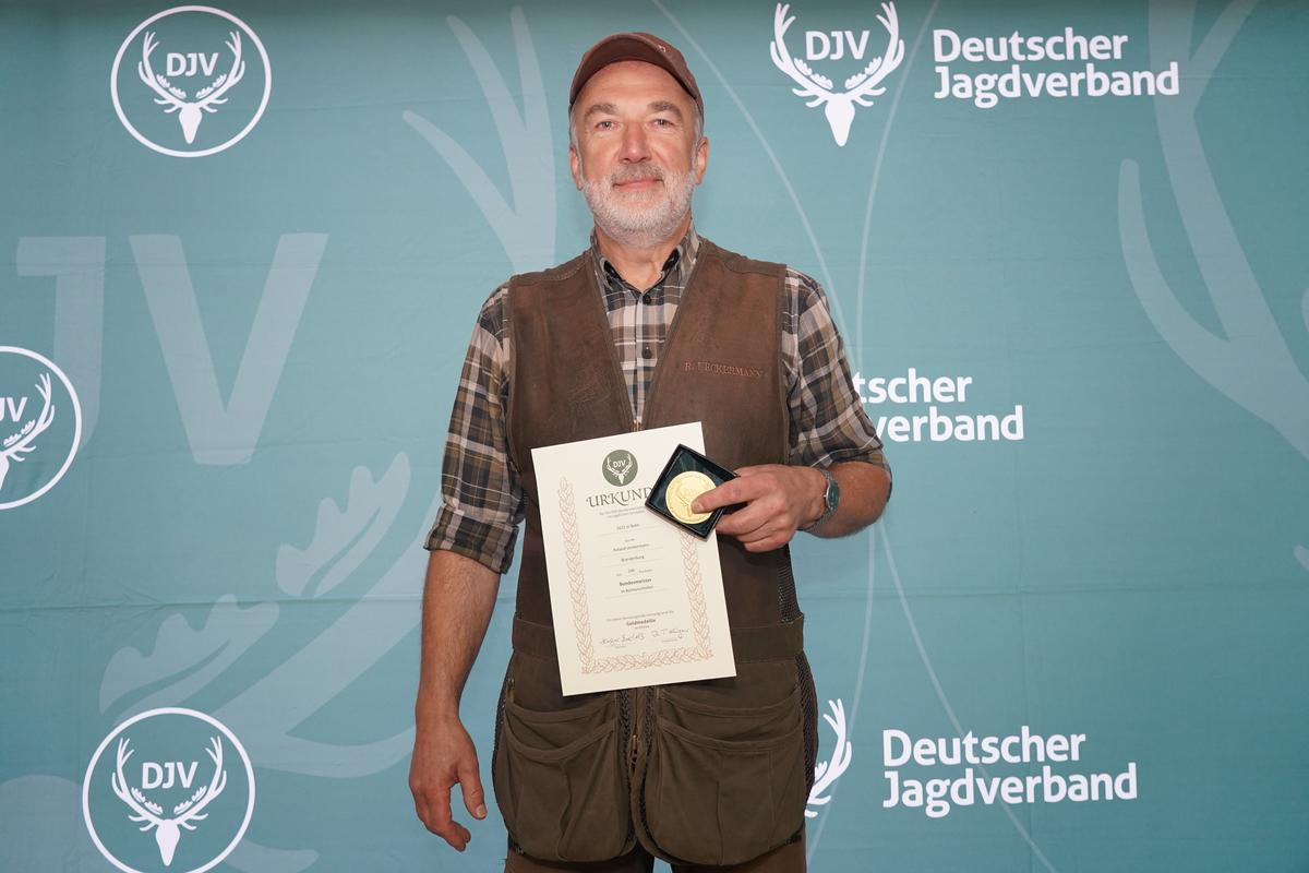 BMJS 2022 – Büchse Gesamtklassement Sieger Roland Ueckermann (Quelle: Kapuhs/DJV)