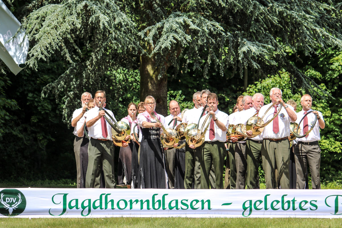 Zweitplatziert in der Klasse Es: Kreisjagdverein Gross Gerau aus Hessen beim Bundeswettbewerb Jagdhornblasen 2017 (Quelle: DJV)