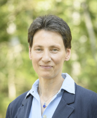 Dr. Astrid Sutor